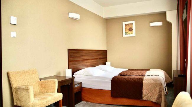 Hotel Teczowy Mlyn Kielce Room photo